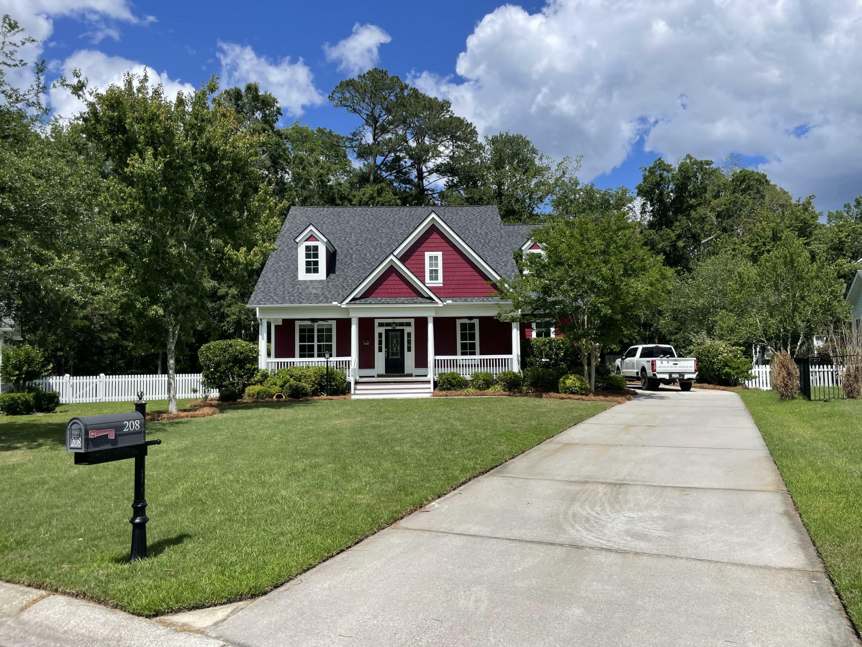 Property Photo: 208 Molasses Mill Court SC 29485