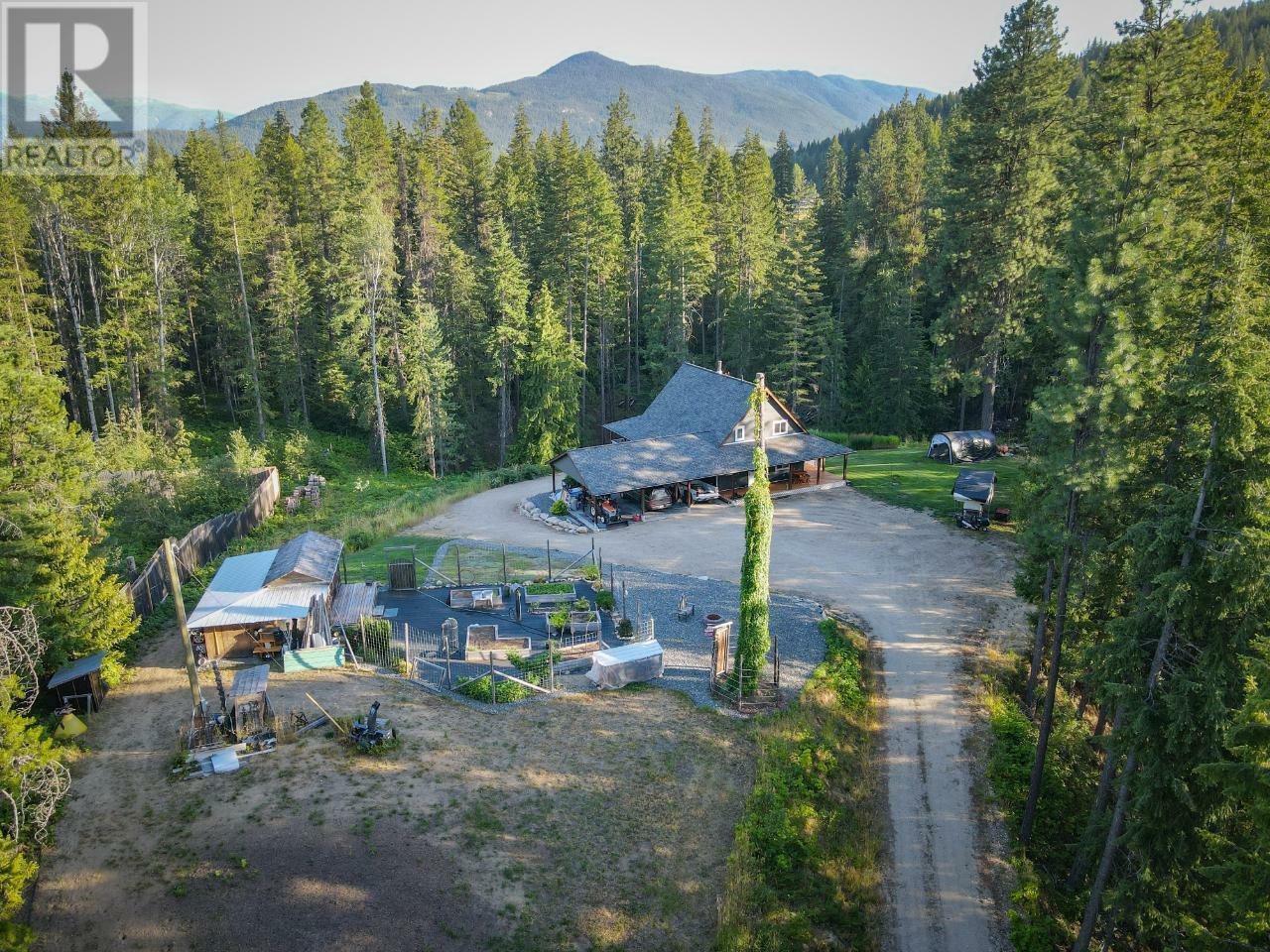 Property Photo: 4351 Poplar Ridge Road BC V0G 1H1