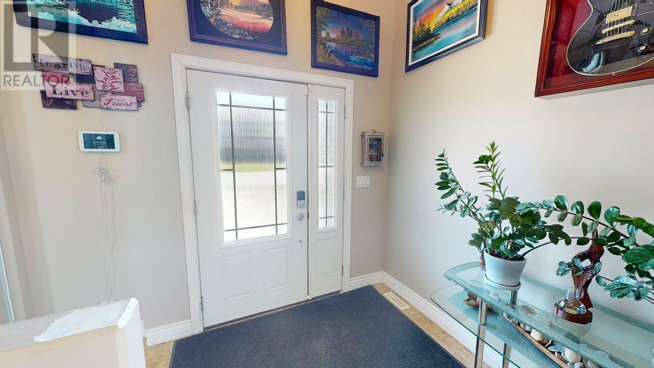 Photo de la propriété: 8808 113 Avenue BC V1J 0E2