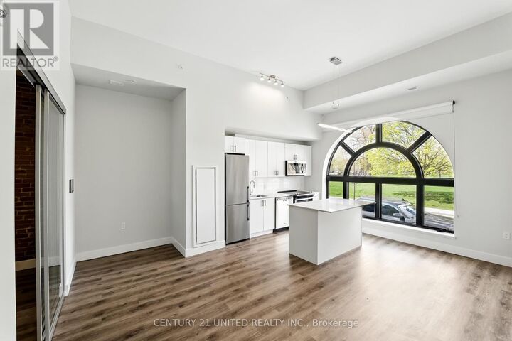 475 George Street North 201  Peterborough (Downtown) ON K9J 3G6 photo