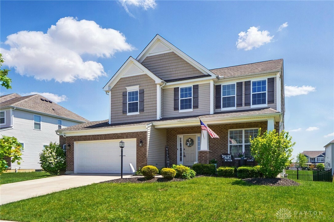 Property Photo: 1589 Stonebury Court OH 45385