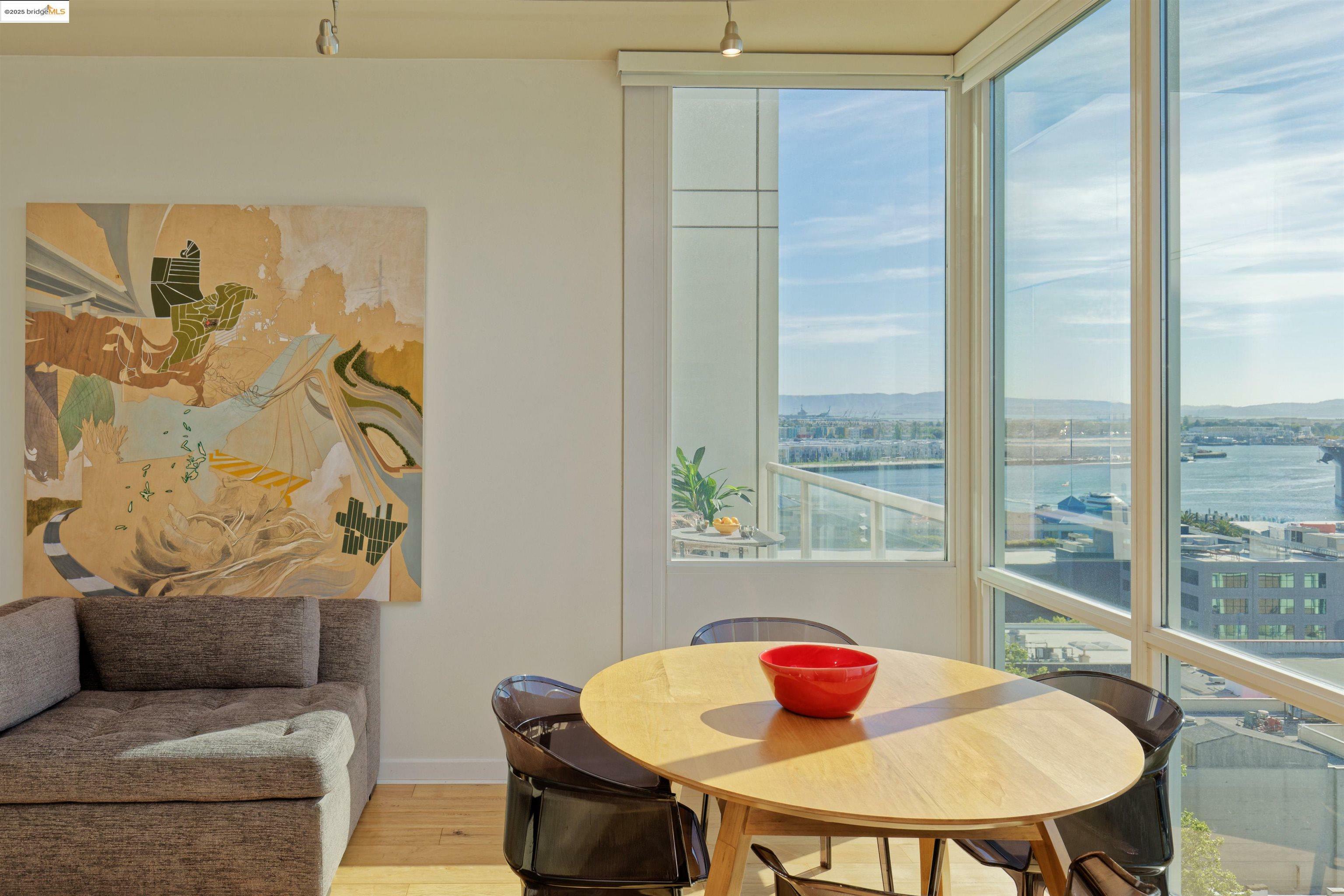 Property Photo: 222 Broadway 1204 CA 94607