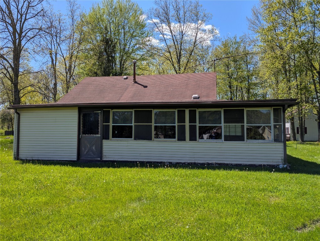 Property Photo: 2149 Aldee Drive PA 16424