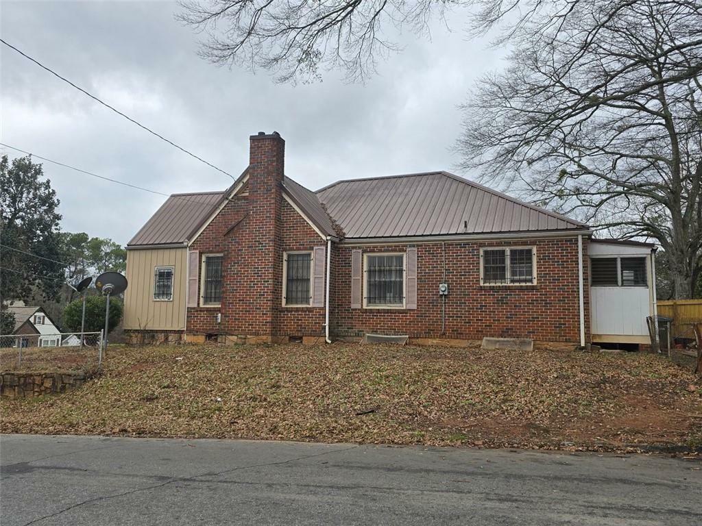 Property Photo: 1643 Westhaven Drive SW GA 30311