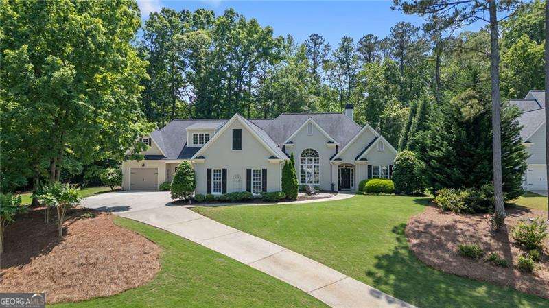 Property Photo: 410 Longwood Lane GA 30004