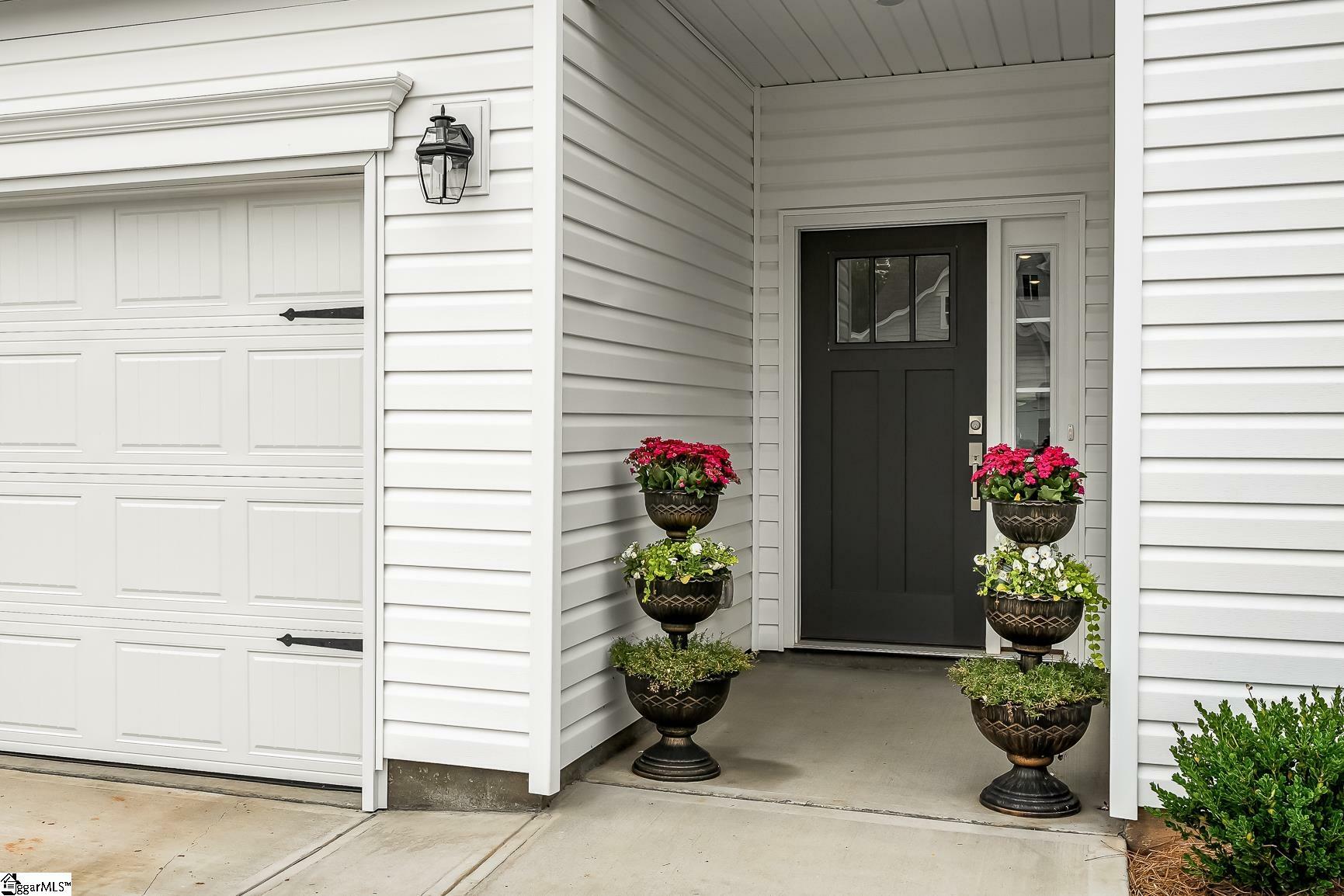 Property Photo: 102 Penrose Circle SC 29630
