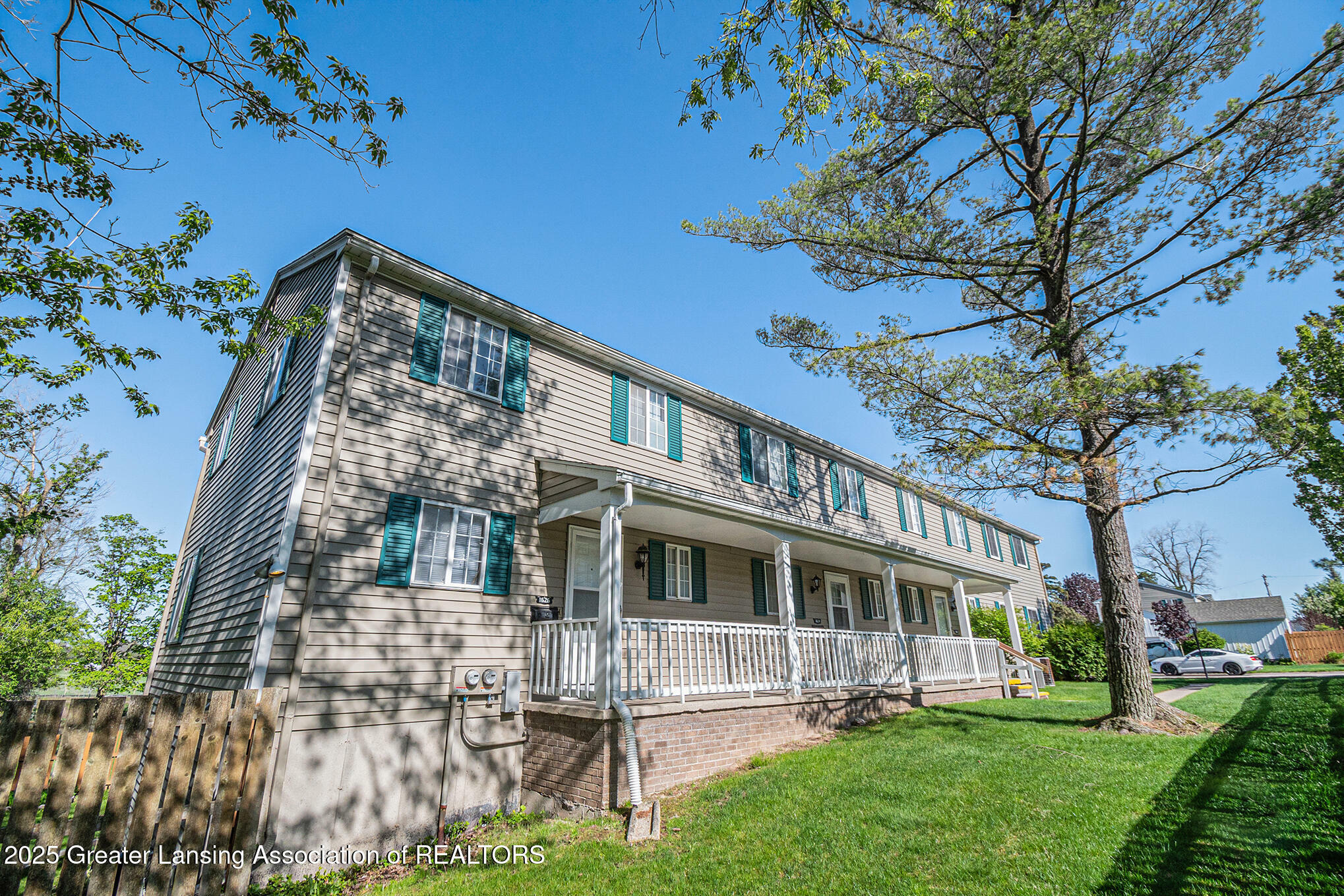 Property Photo: 1626 Pepper Tree Lane MI 48912