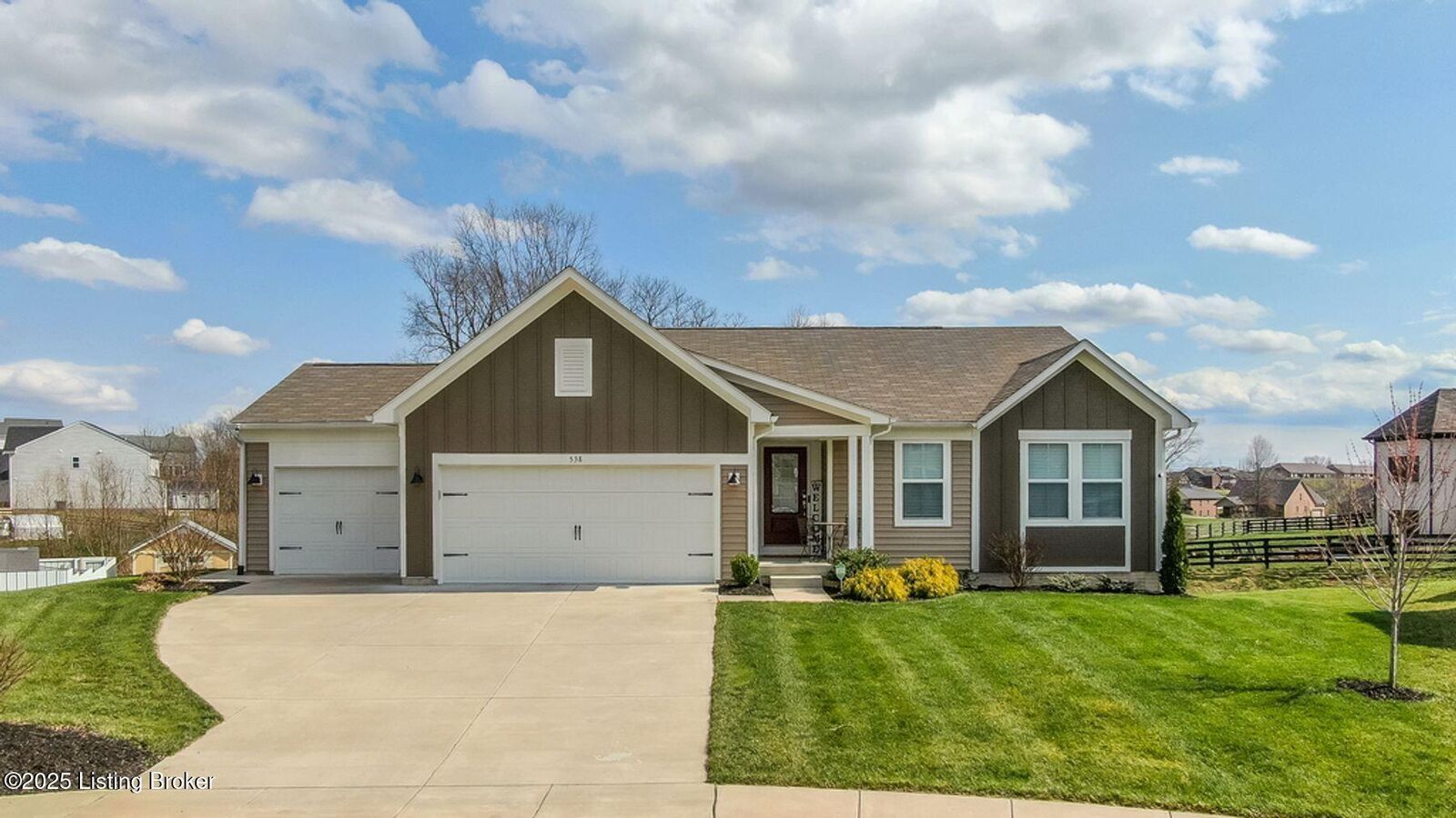 Property Photo:  538 Birchwood Dr  KY 40165 