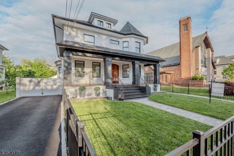 Property Photo: 439 Union Ave NJ 07208