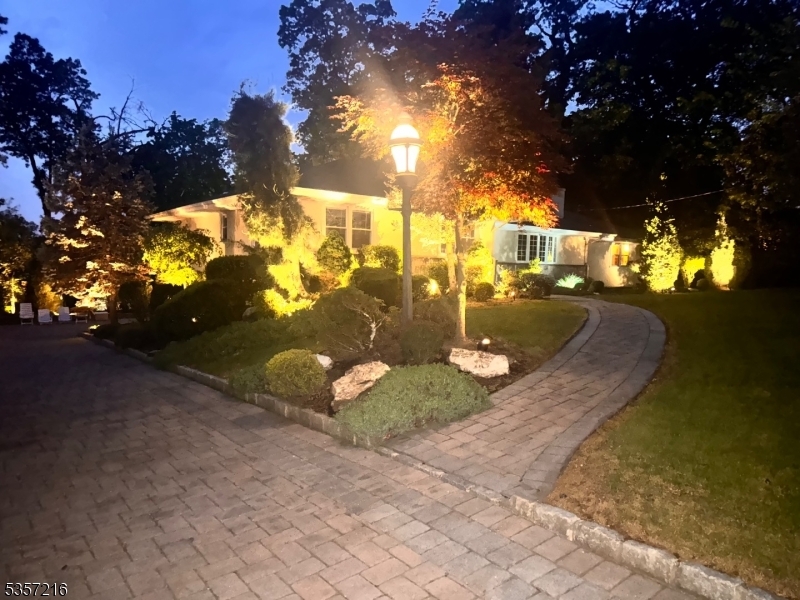 83 Maple Ave  Wayne Twp. NJ 07470 photo