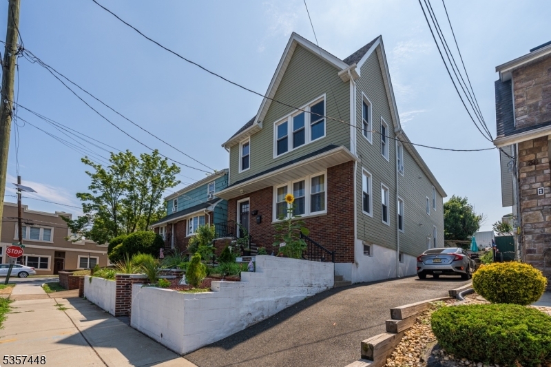 Property Photo: 38 William St NJ 07031