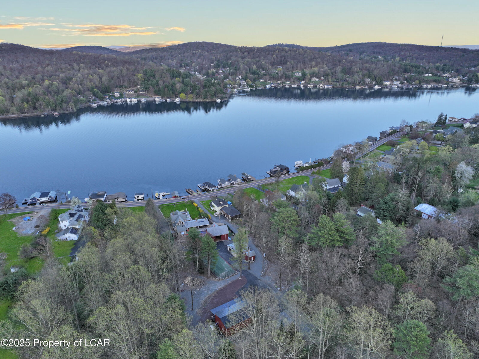 Property Photo: 2633 Lakeside Drive PA 18618