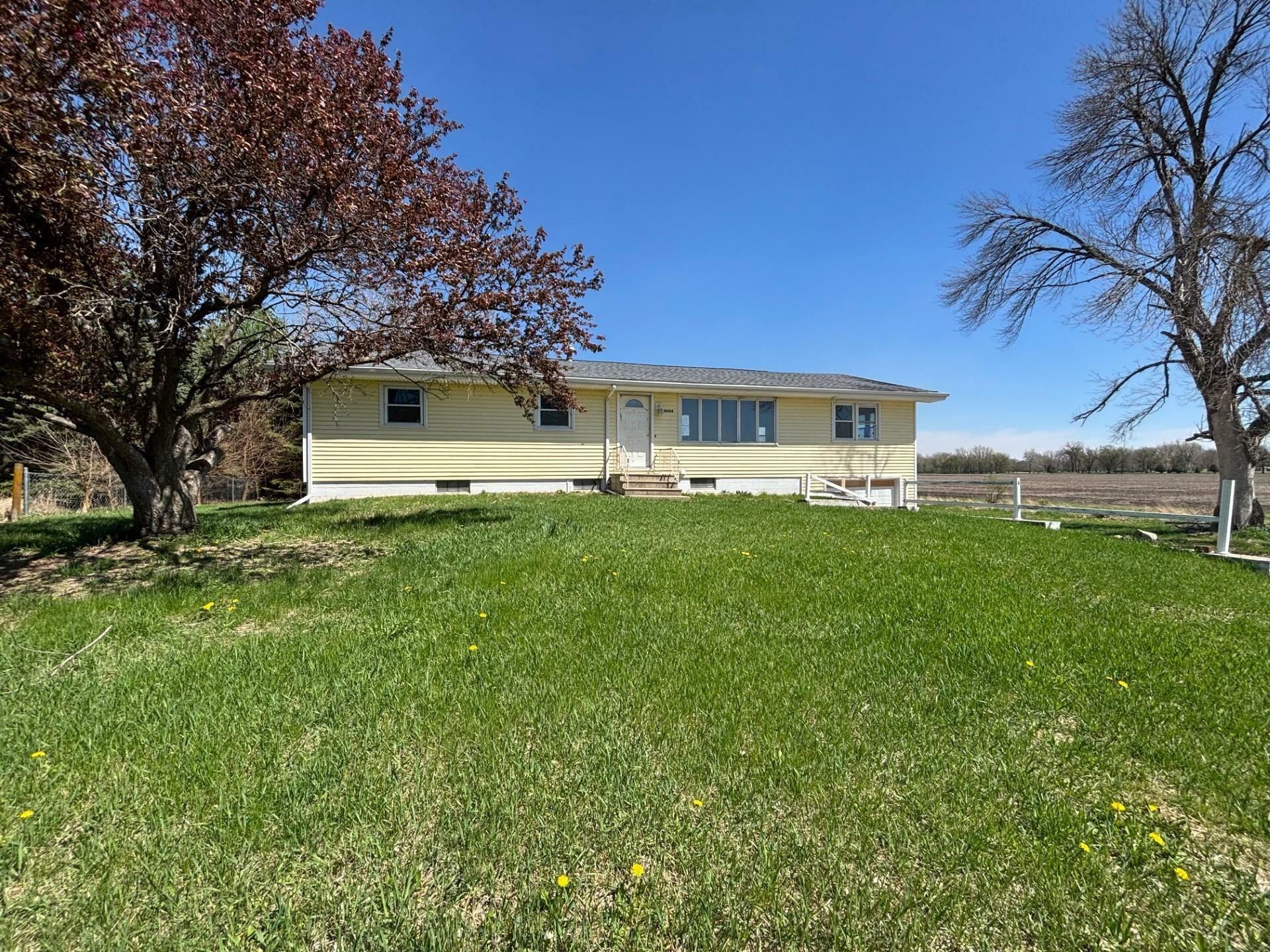 31684 Hwy 14  Parkersburg IA 50665 photo