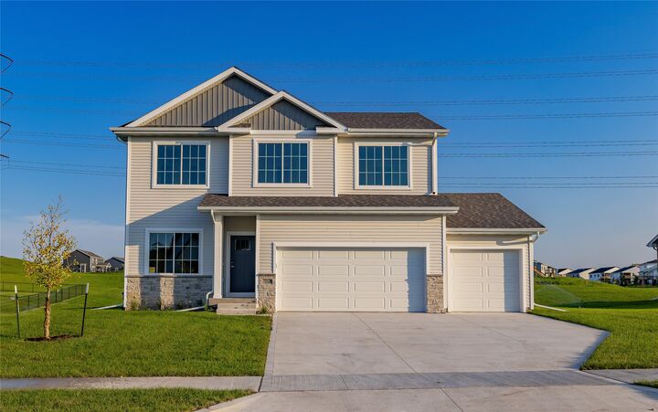 Property Photo:  16508 Ironwood Lane  IA 50323 