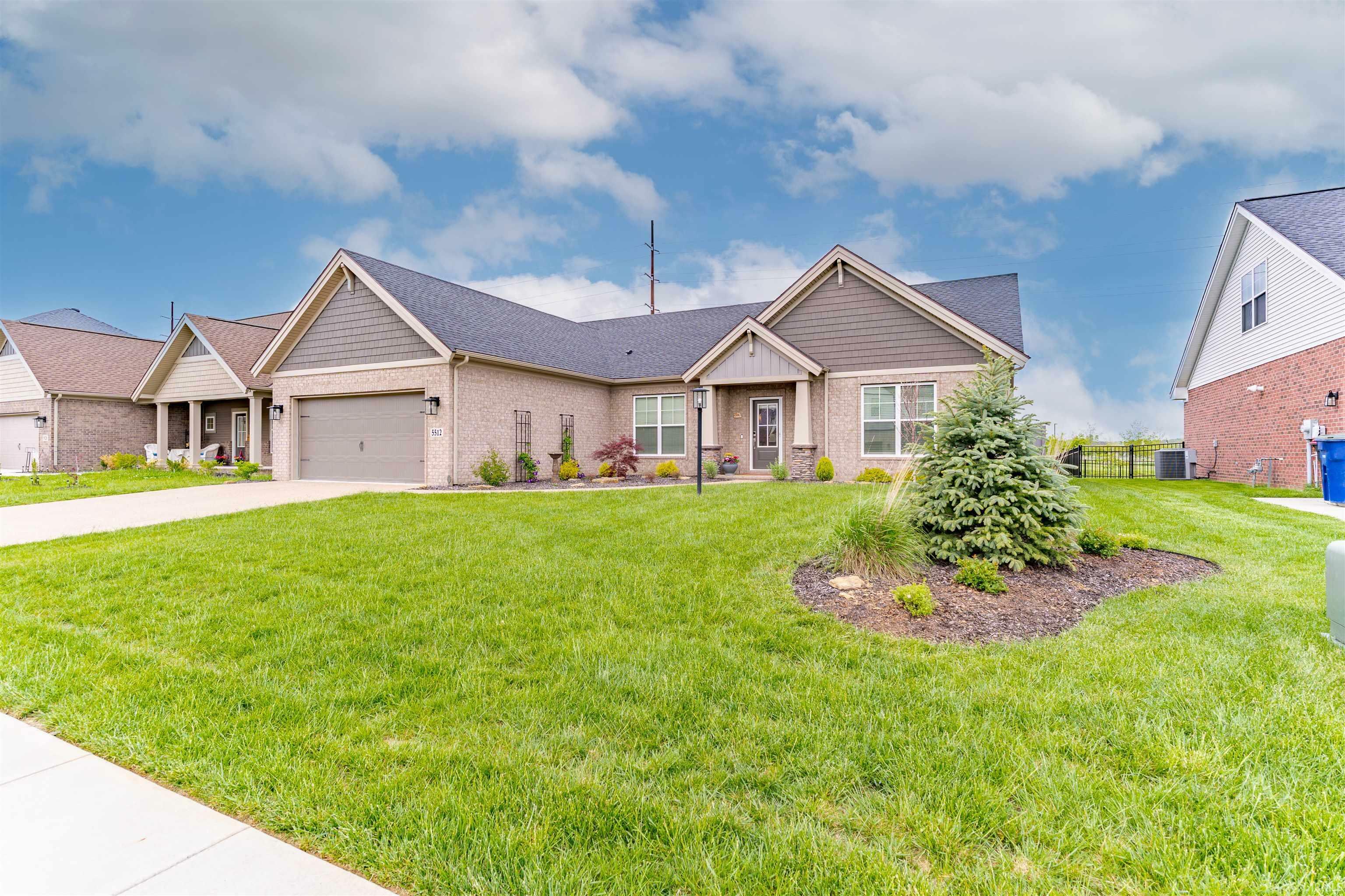 Property Photo: 5512 Abbe Wood Drive IN 47630