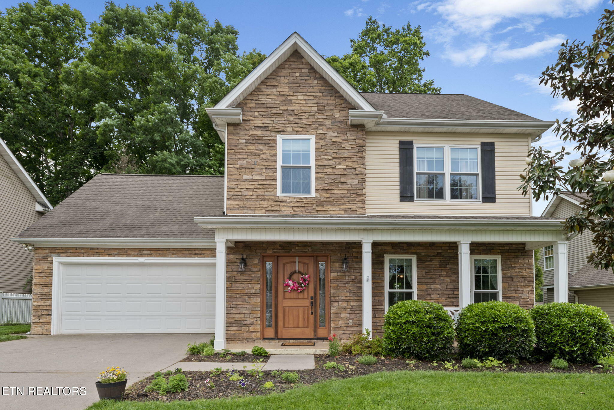 Property Photo: 717 Briar Way TN 37923