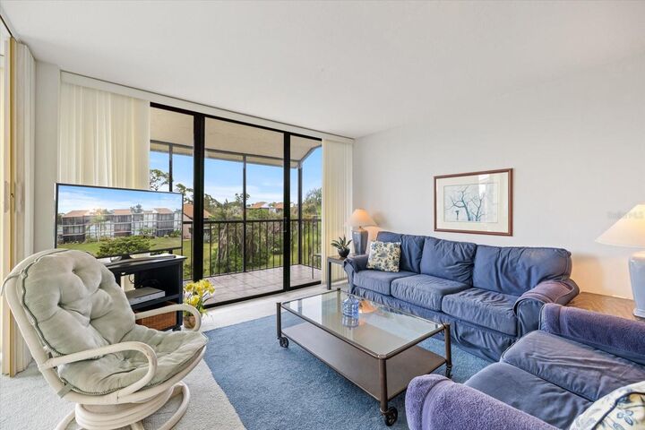 Property Photo: 612 Bird Bay Drive S 308 FL 34285