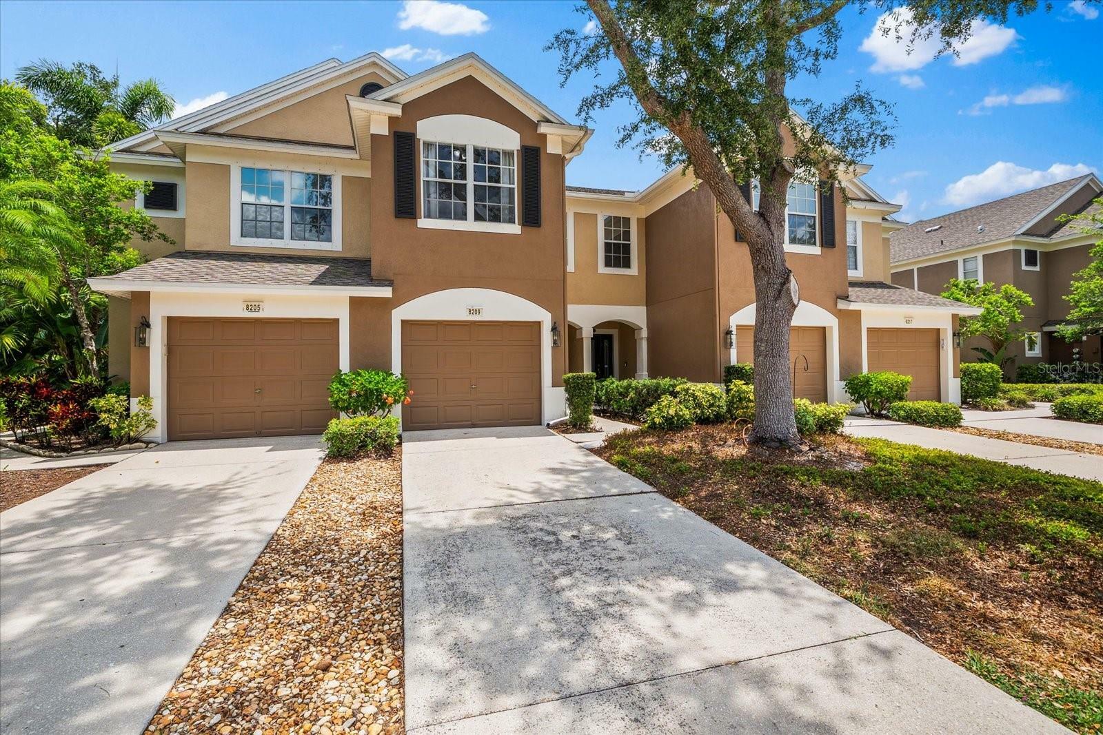 Property Photo: 8209 72nd Street E FL 34201