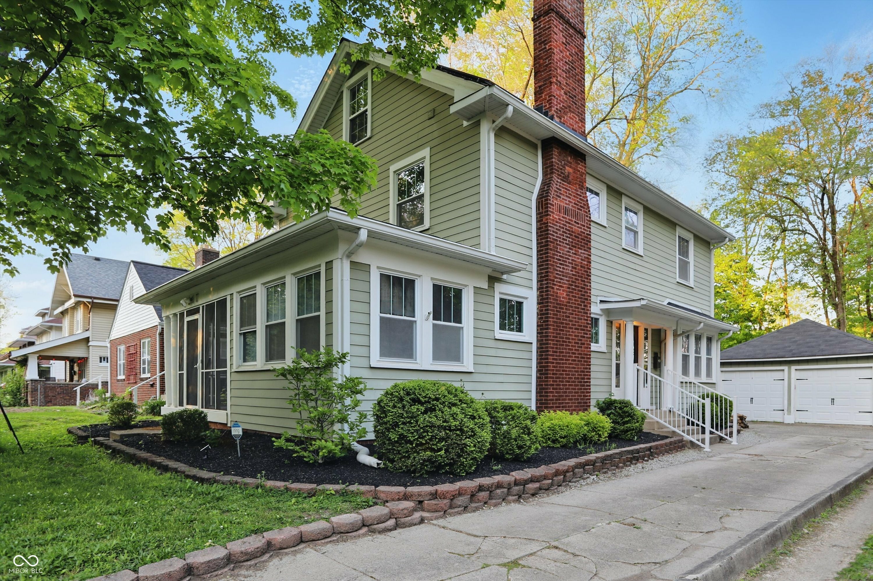 4447 N College Avenue  Indianapolis IN 46205 photo