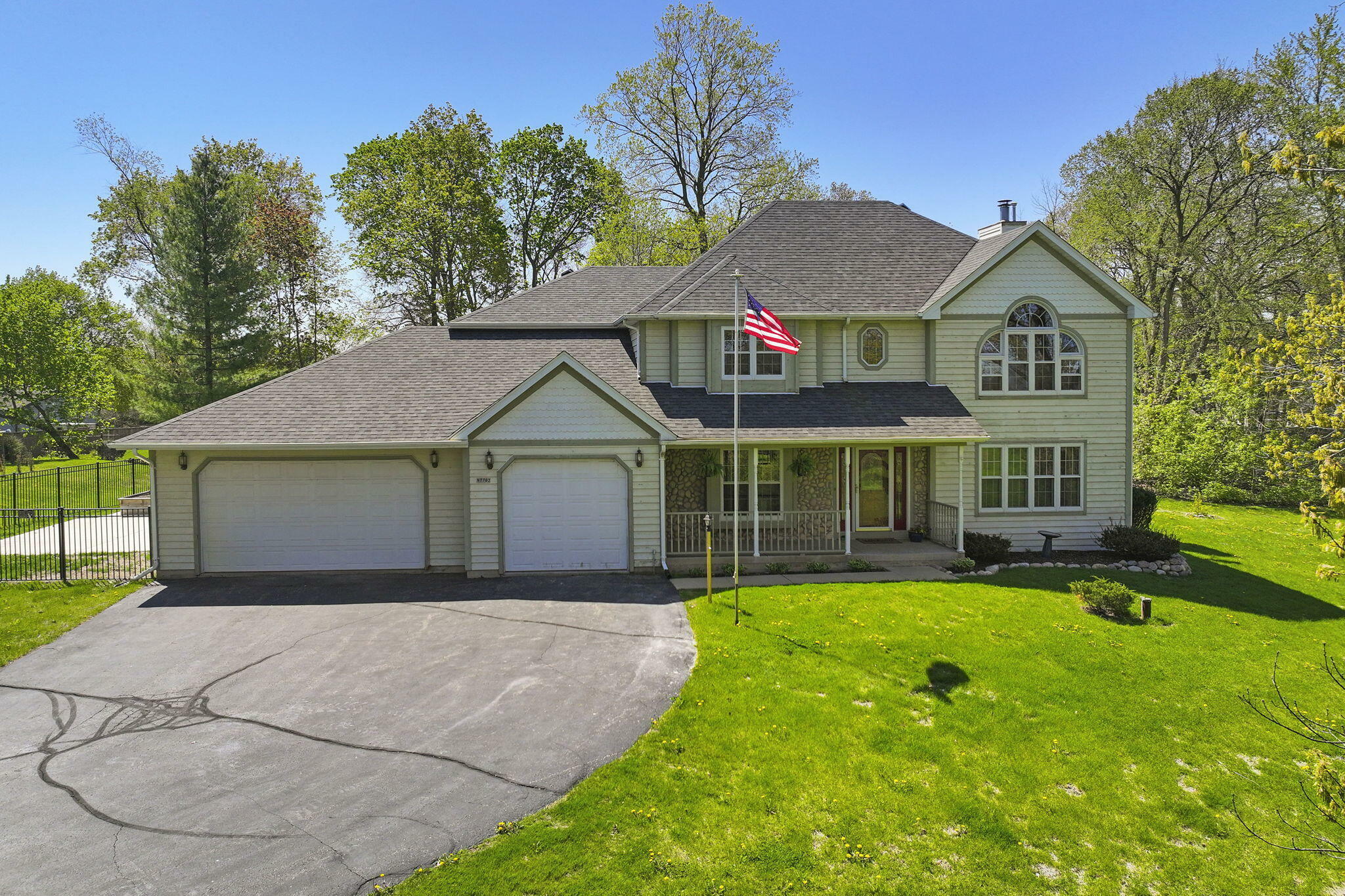 Property Photo: N7702 Asta Dr WI 53121