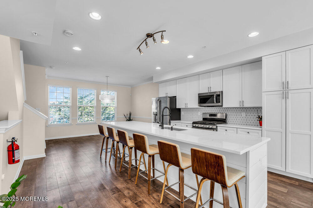 Property Photo: 600 Grand Avenue 7C NJ 07712