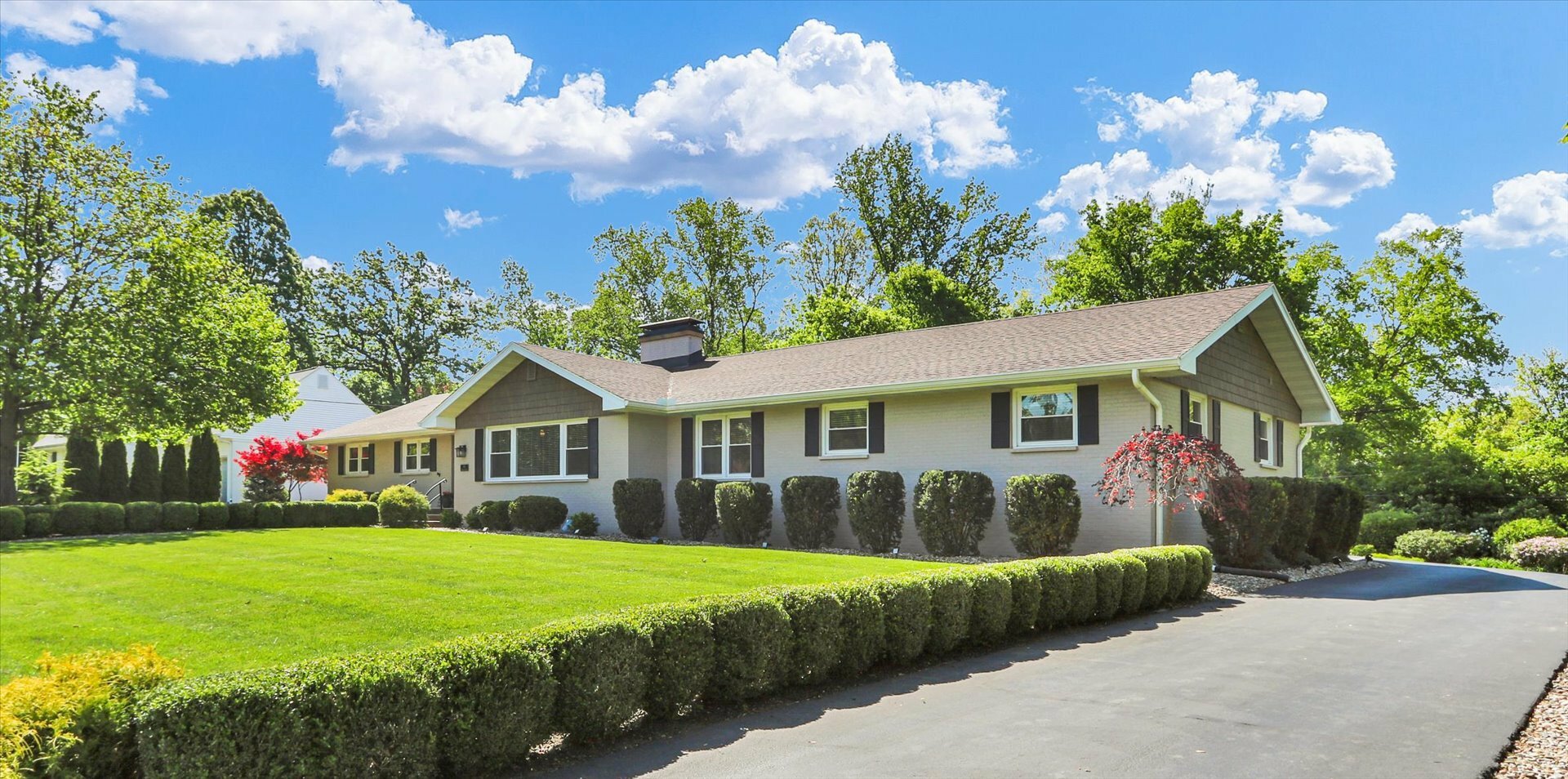 811 Hamilton Drive  Champaign IL 61820 photo