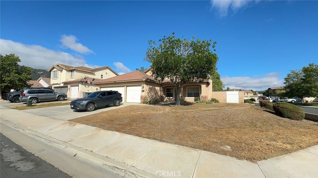 Property Photo: 32440 Samuel Avenue CA 92587