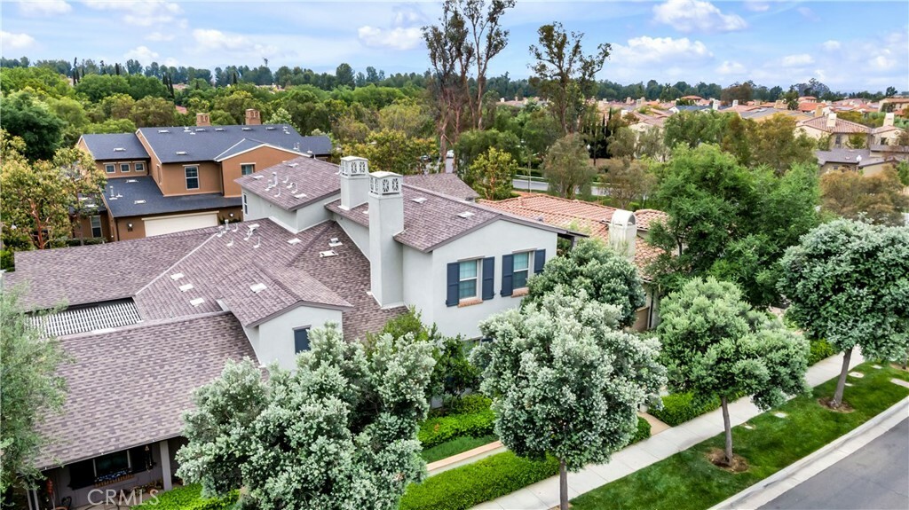 Property Photo: 38 Upperbend CA 92618