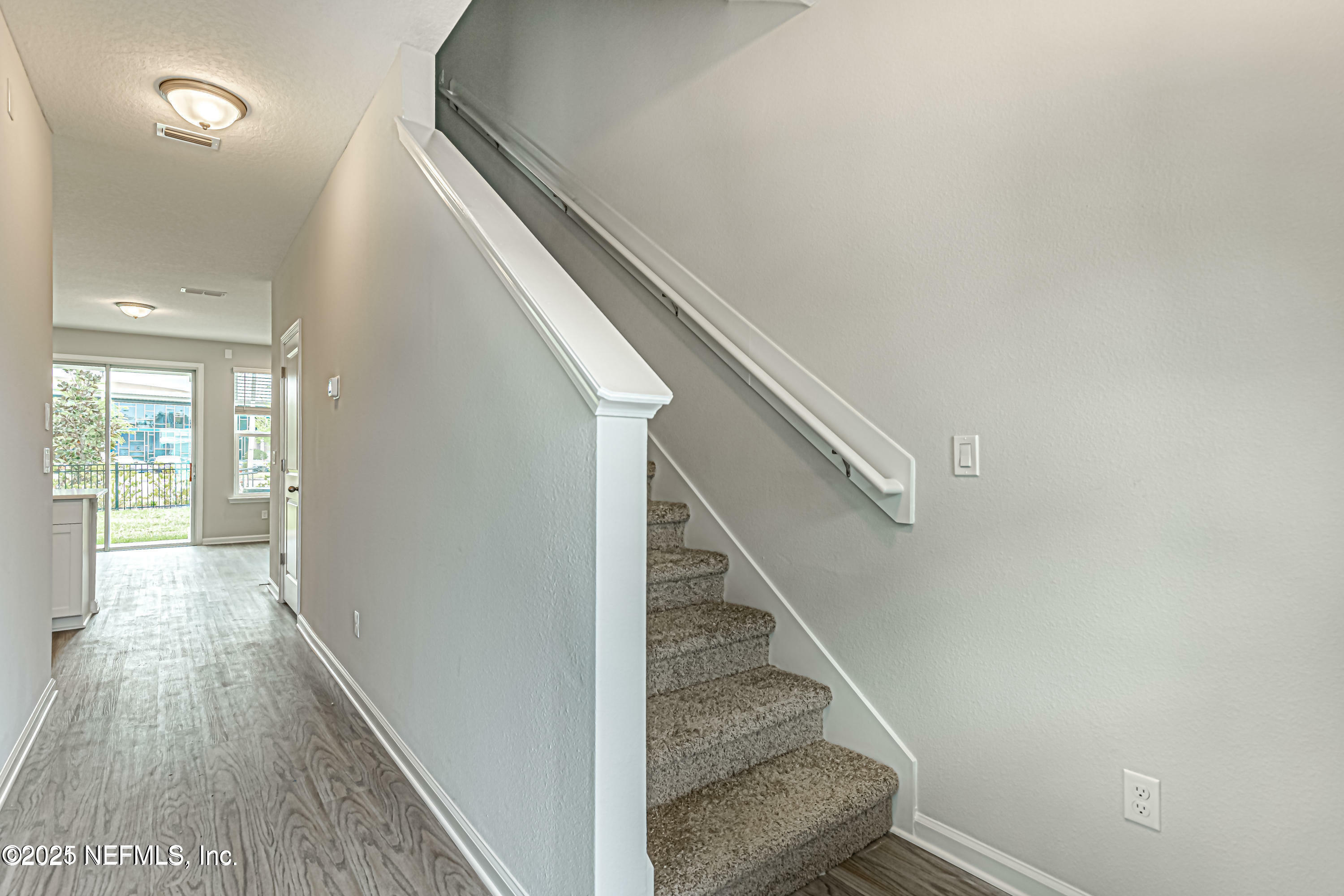 Property Photo: 12895 Ludo Road FL 32258