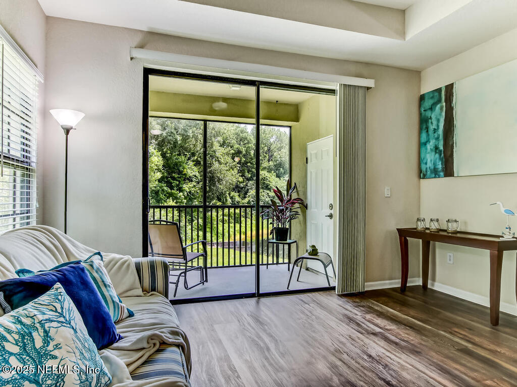 Property Photo: 455 La Travesia Flora 201 FL 32095