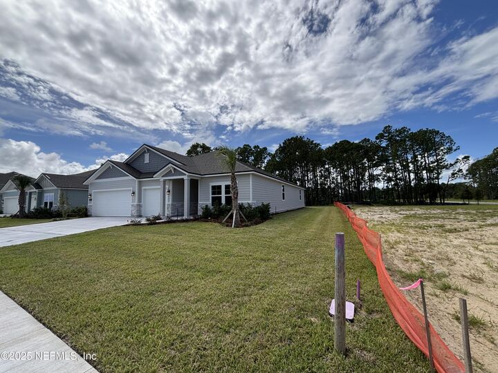 Property Photo:  71 Pegasus Road  FL 32136 