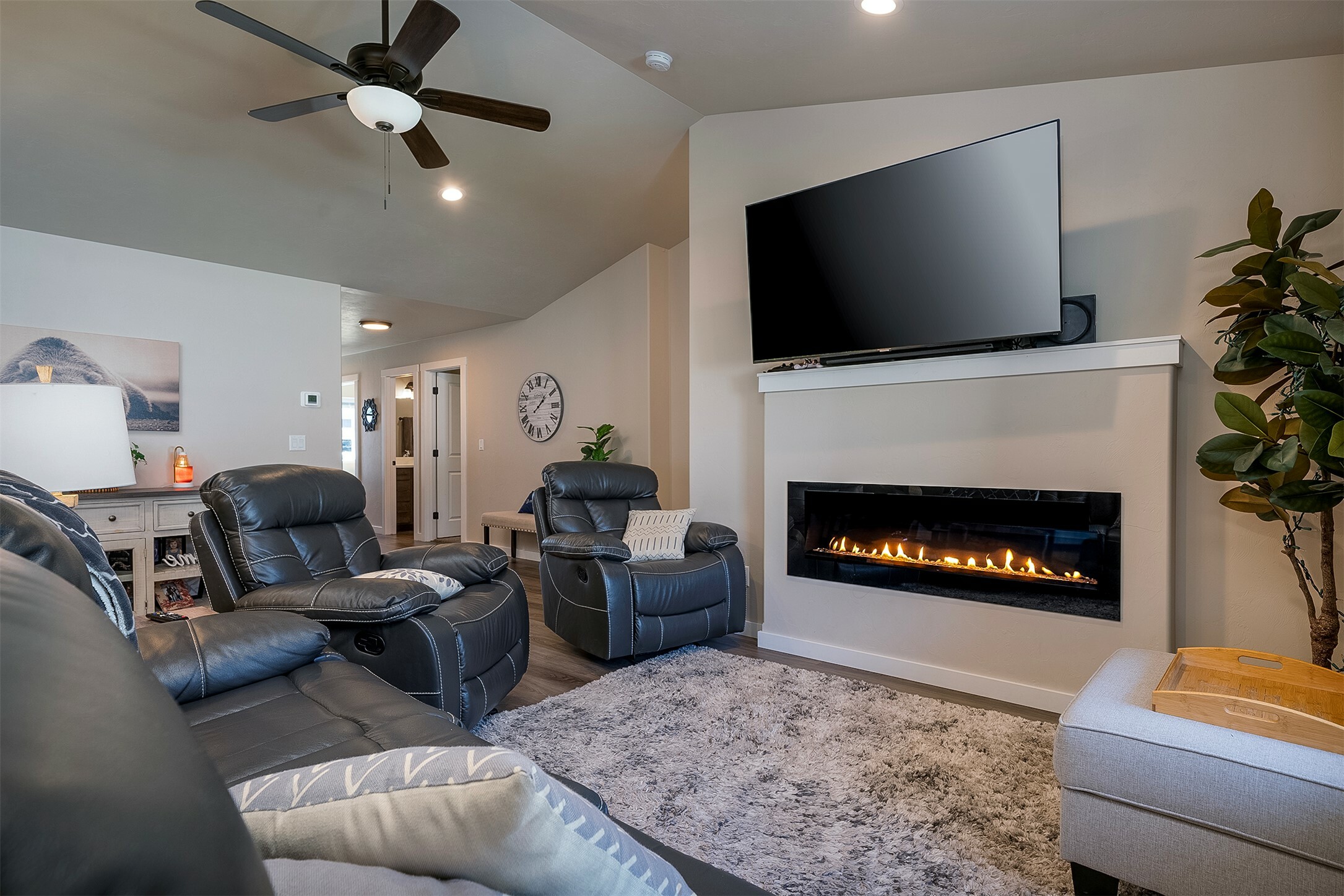 Property Photo: 517 Raven Lane MT 59901