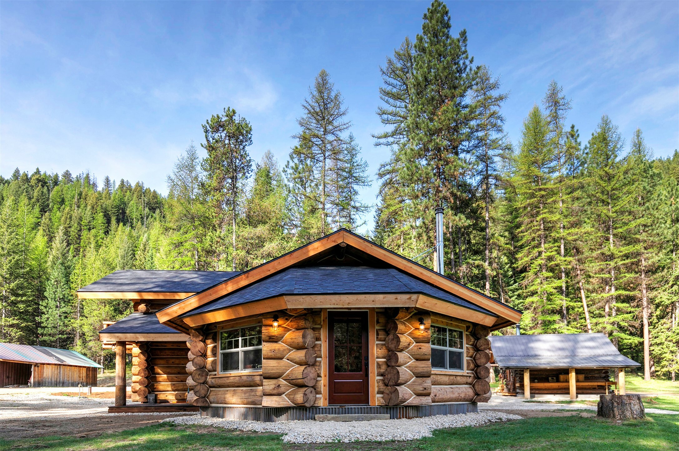 Property Photo: 4991 Petty Creek Road MT 59820