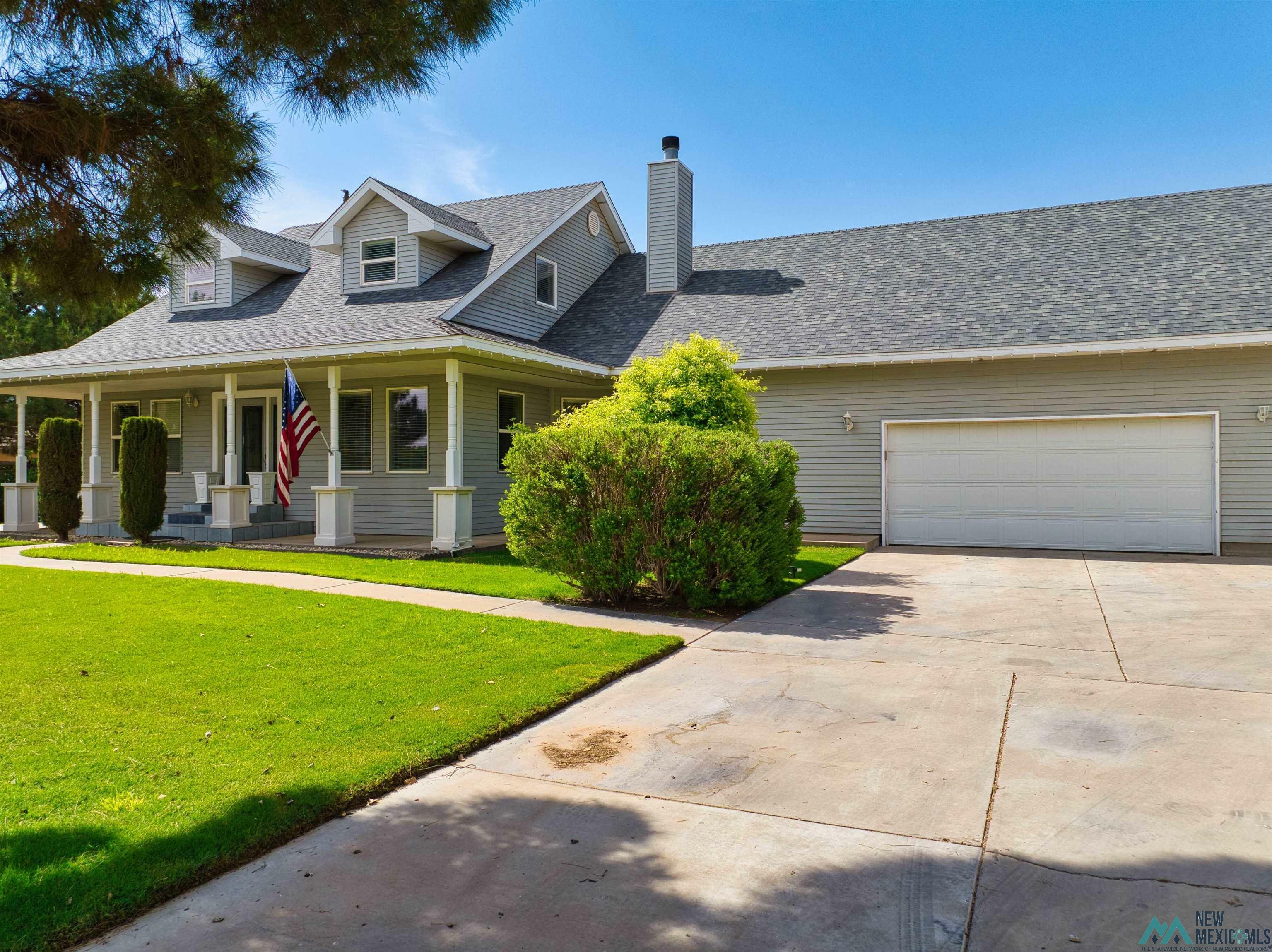 Property Photo: 415 E Chapman Road NM 88220