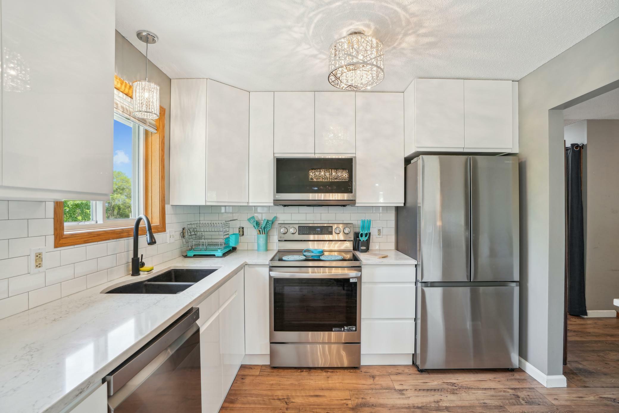Property Photo: 1667 Summit Avenue MN 55071