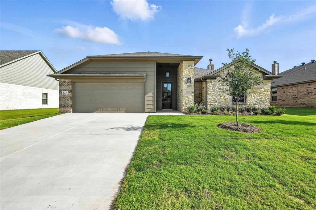 629 Mooney Drive  Saginaw TX 76179 photo