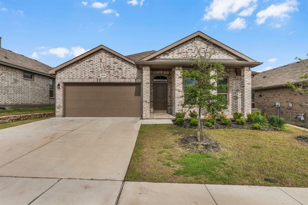 Property Photo: 2329 Briscoe Ranch Drive TX 76087