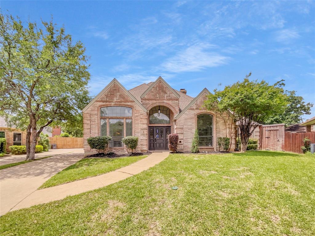Property Photo: 2303 Ox Bow Court TX 76006
