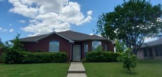 Property Photo:  104 Silvercreek Drive  TX 75098 