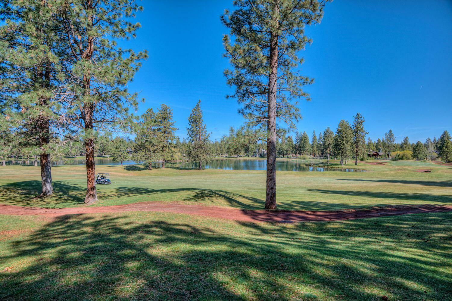 Property Photo:  16932 Royal Coachman Drive  OR 97759 