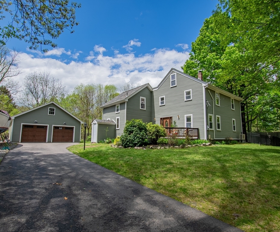 2 Fay Ct  Southborough MA 01772 photo