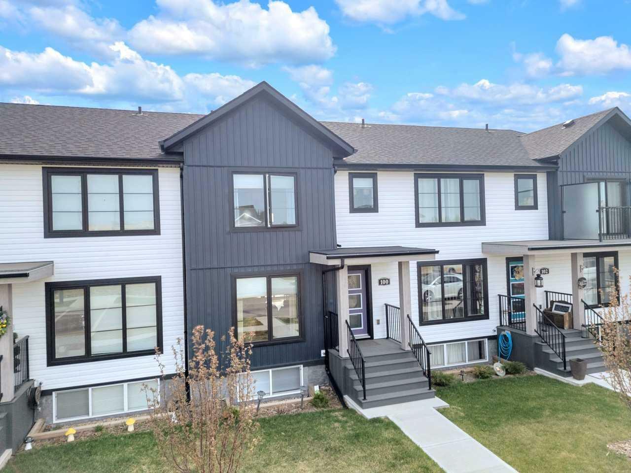 100 Crestview Boulevard  Sylvan Lake AB T4S 0V8 photo