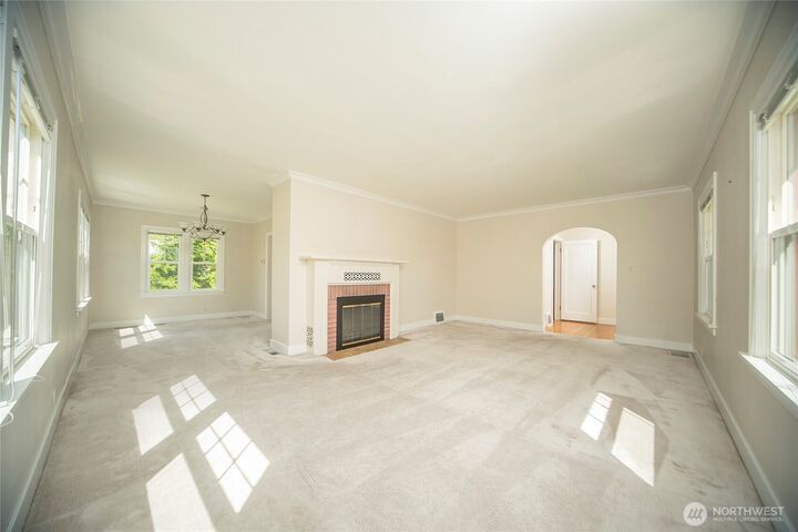 Property Photo: 1007 N B Street WA 98926