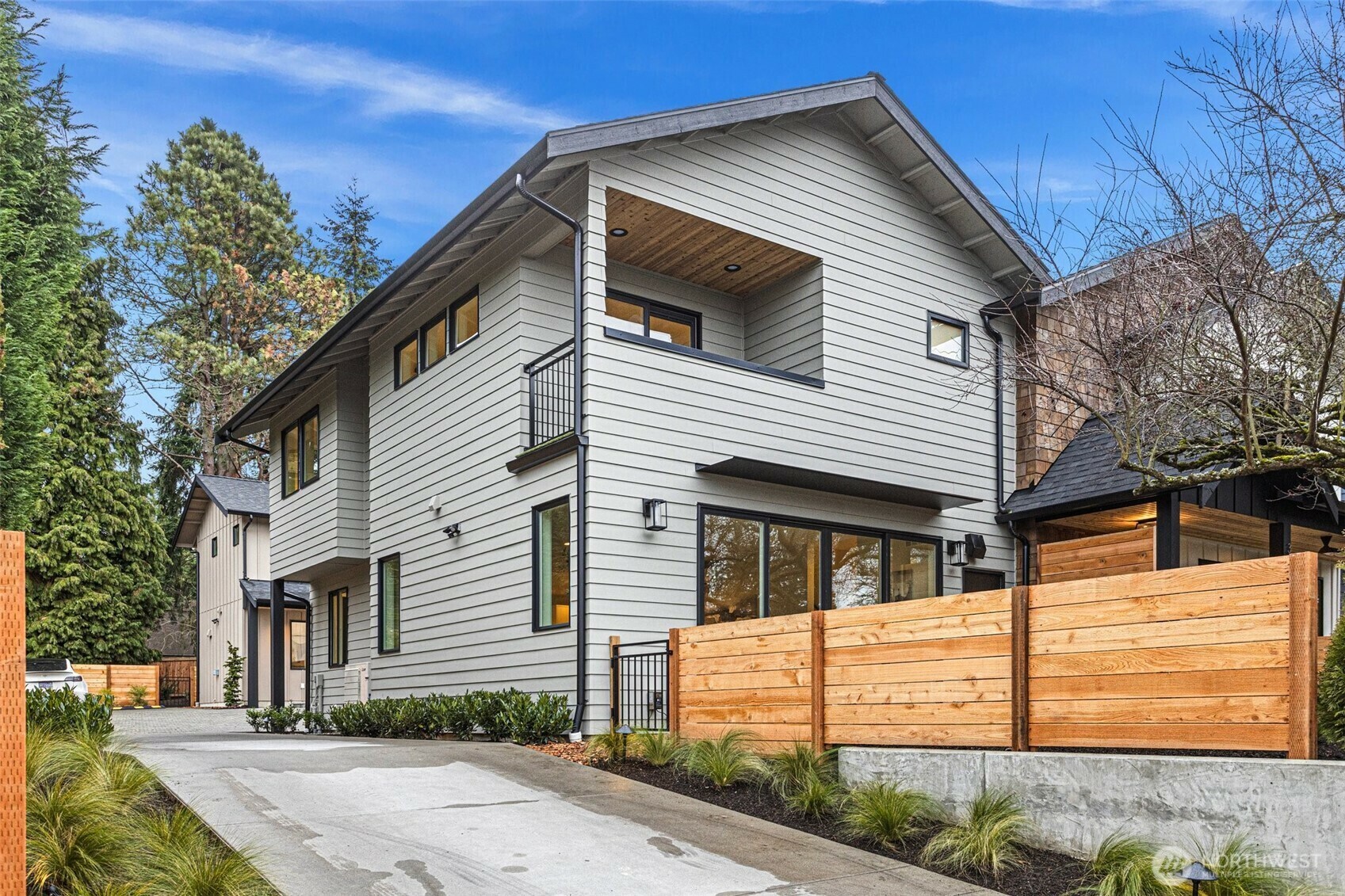Property Photo: 32 6th Street S B WA 98033