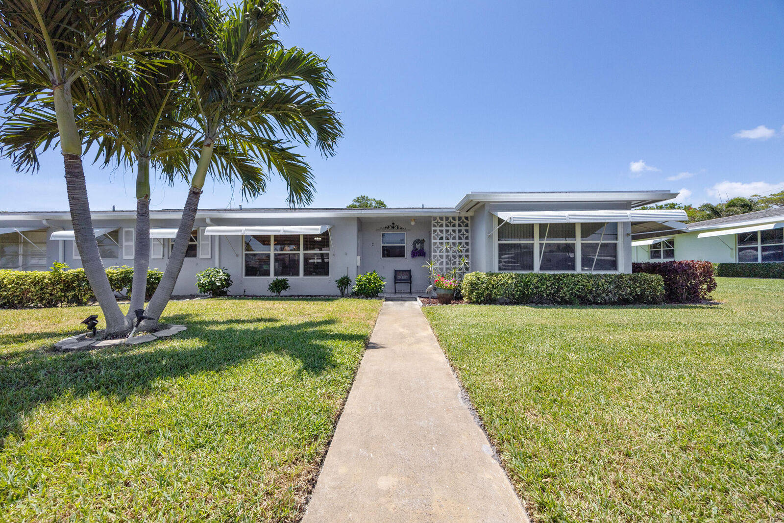 Property Photo: 210 South Boulevard C FL 33435