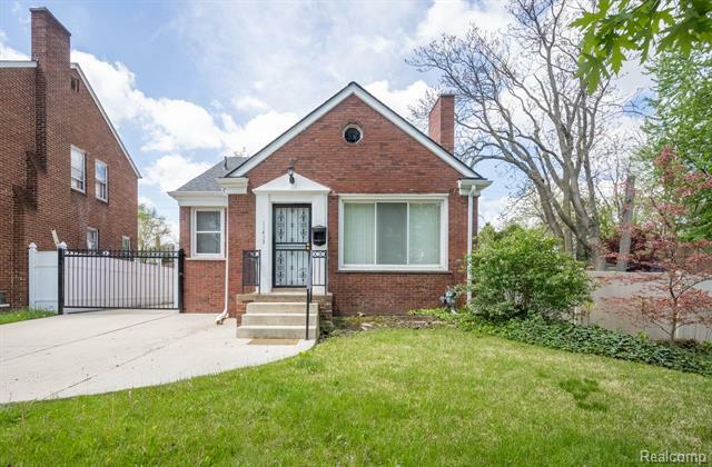 15453 Evergreen Road  Detroit MI 48223 photo