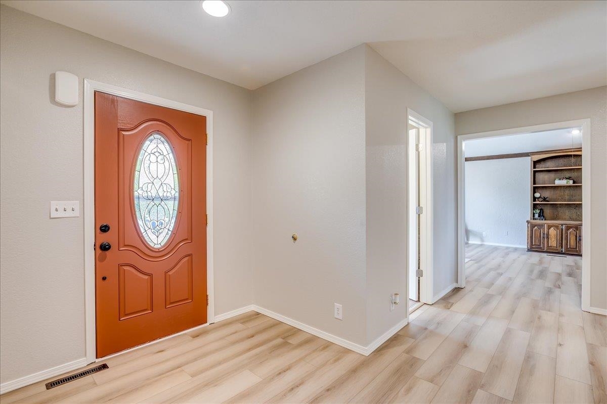 Property Photo: 132 Timberlane Dr KS 67060