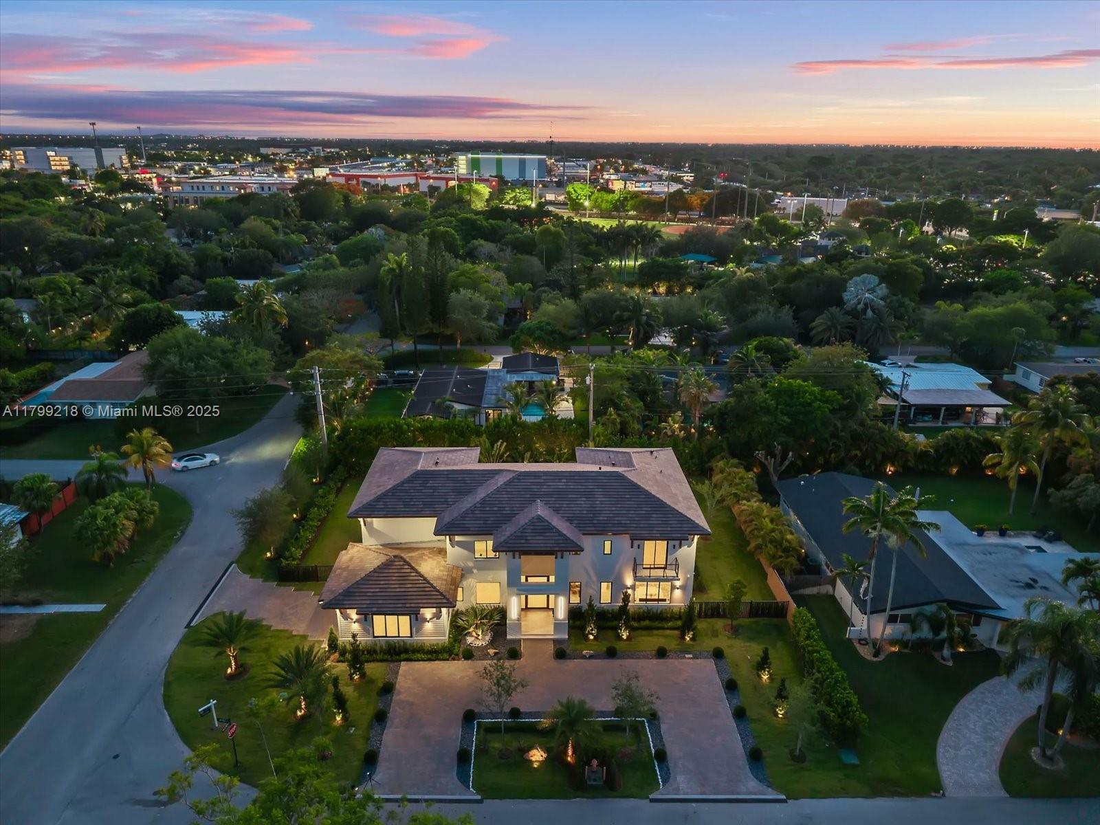 Property Photo: 12940 SW 82nd Pl FL 33156
