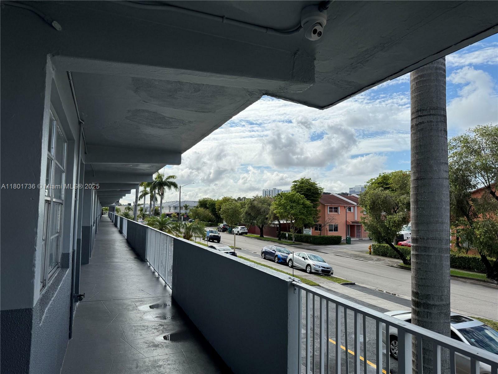 Property Photo: 11195 SW 1st St 214 FL 33174