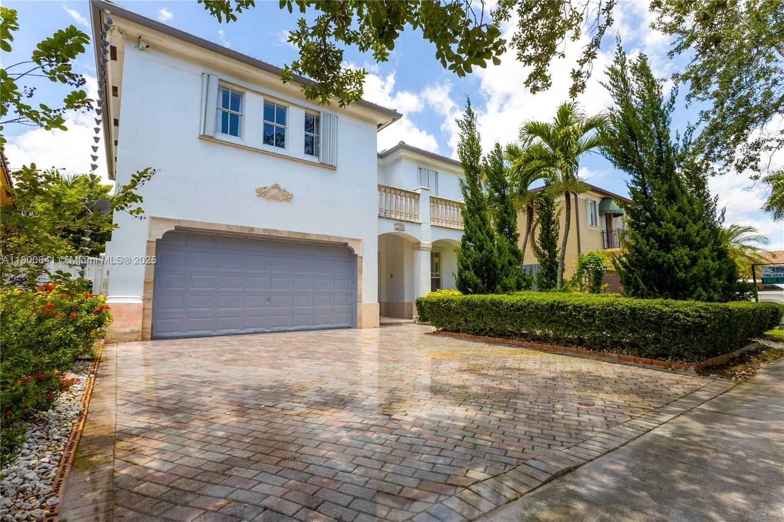 11504 SW 152nd Ct  Miami FL 33196 photo